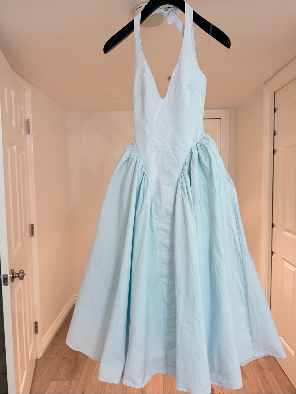 House of CB Marilyn Soft Blue Halter Midi Sundress Small New Without Tags